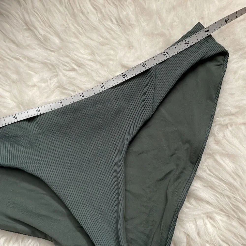 BECCA Ribbed Bikini Bottoms Army Green M - Picture 5 of 5